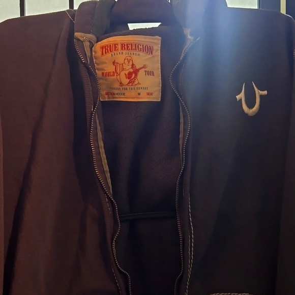 True Religion outfit size M - Picture 8 of 9